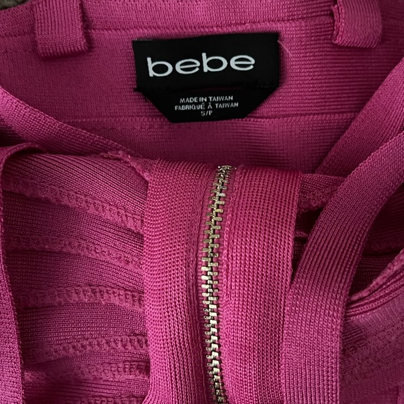 ❌SOLD❌ Bebe got pink bandage dress size small - Picture 3 of 3